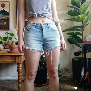 Levi's Cutoffs